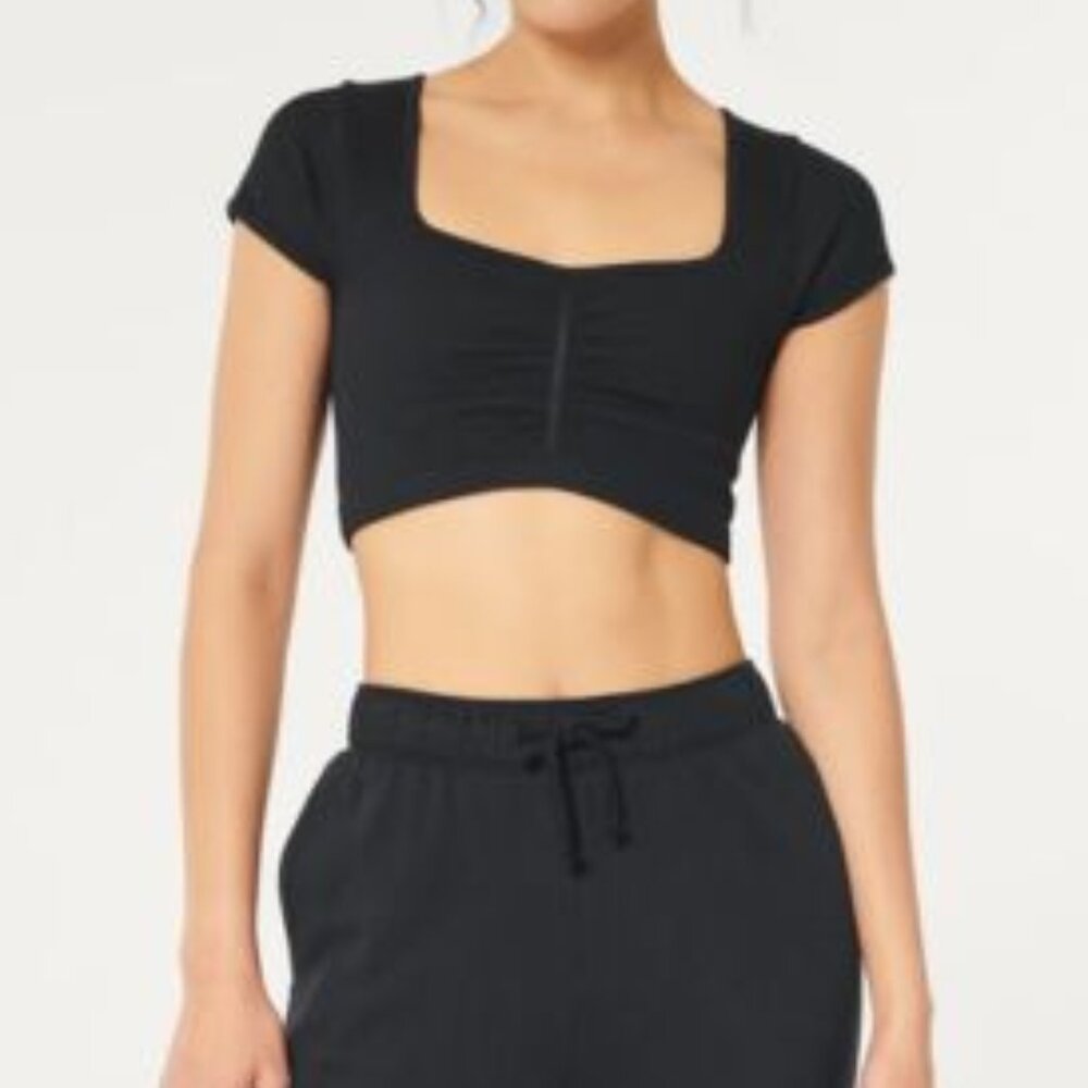 Gilly Hick's (Hollister) ribbed seamless fabric cinched top